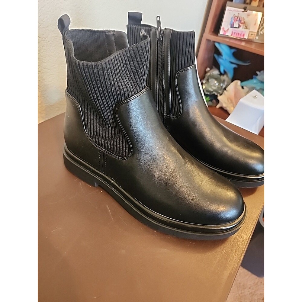 No Boundaries Womens Size 8 Black Chelsea Ankle Boots Slip On Memory Foam New - Picture 2 of 6